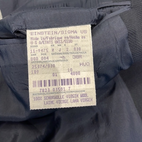 Hugo Boss Wool Suit (rarely worn) - Picture 12 of 14
